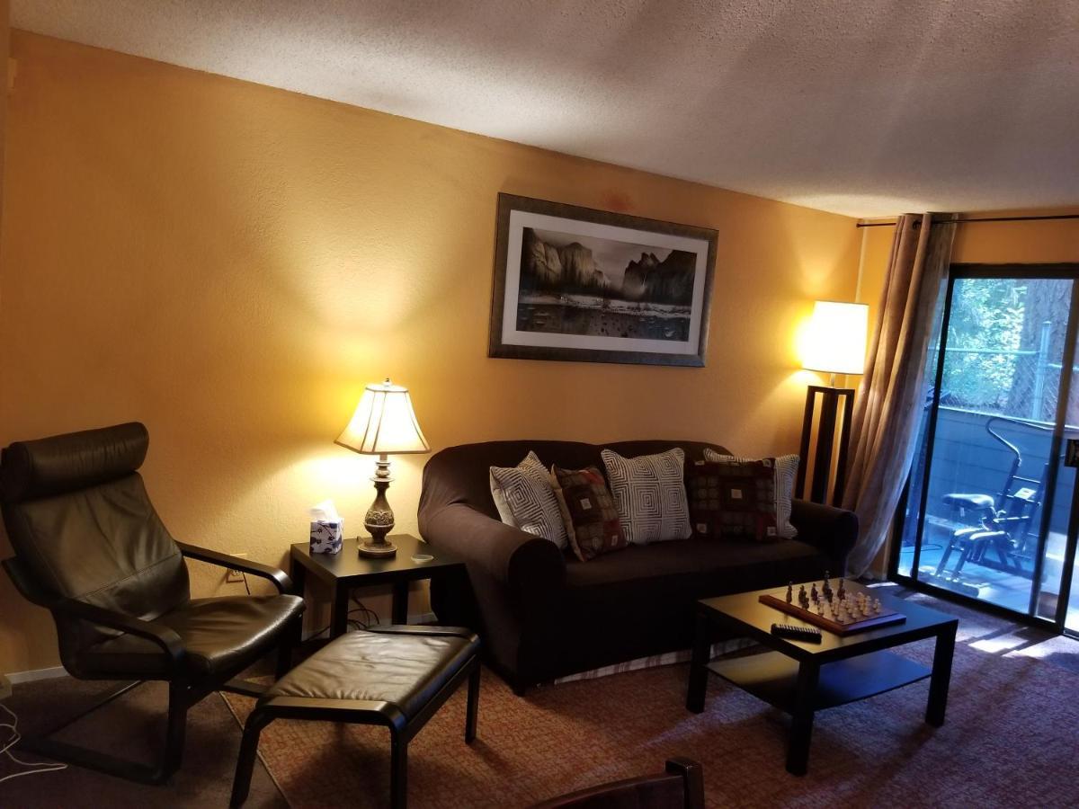 Lovely One Bedroom Condo With Indoor Fireplace. Federal Way Esterno foto