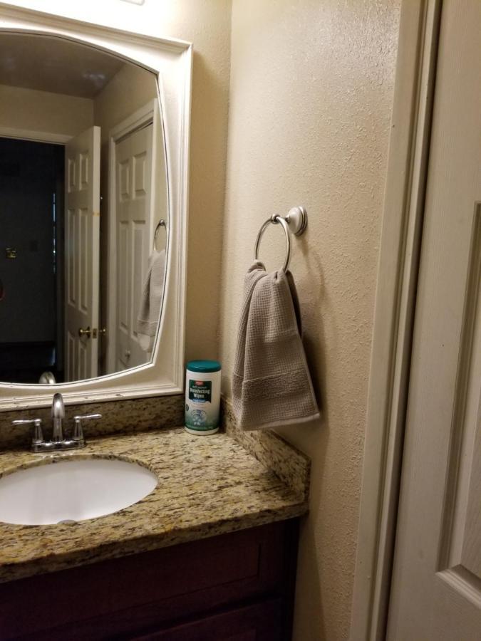 Lovely One Bedroom Condo With Indoor Fireplace. Federal Way Esterno foto